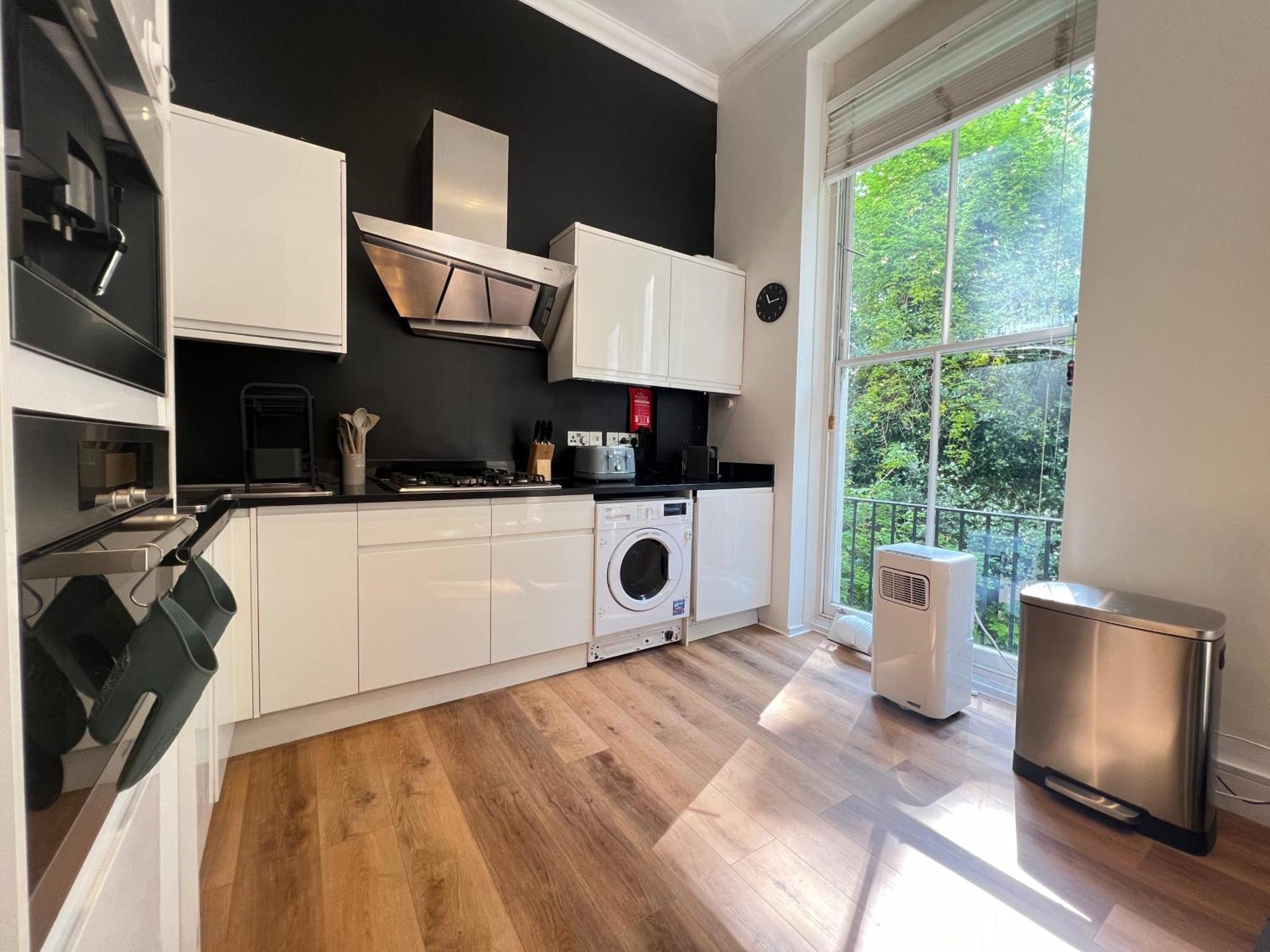 3.5 High Ceilings - Centrally Located 런던 외부 사진